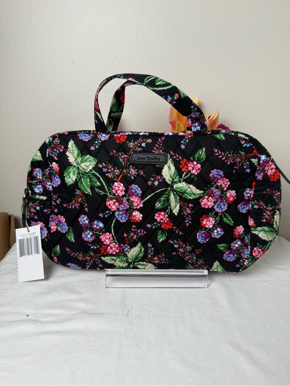 NWT Vera Bradley Winter Berry Grand Cosmetic Retired Pattern
